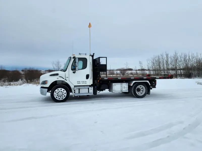 2017 FREIGHTLINER BUSINESS CLASS M2 106